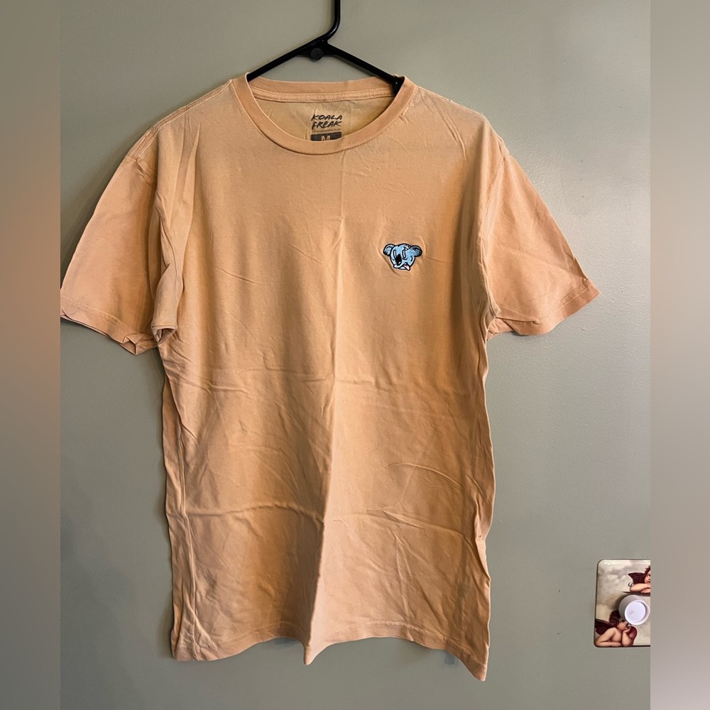 Men's Tan T-Shirt with Embroidered Dog Patch
